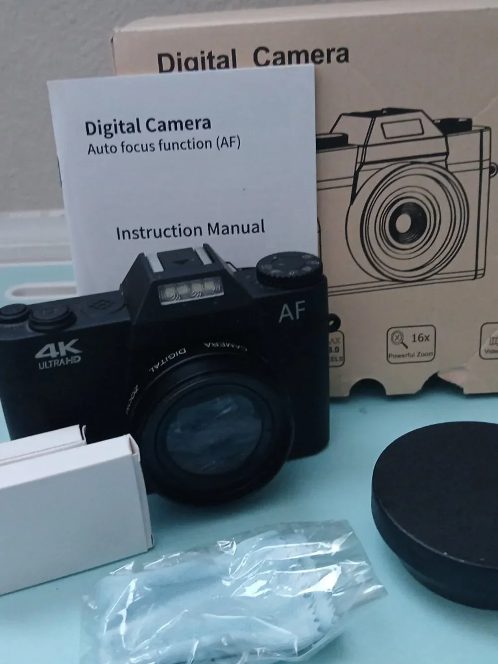 ✨ 4K Ultra HD Digital Vlogging Camera Bundle ✨